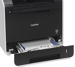 Brother MFC-L8850CDW multifunction printer Laser A4 2400 x 600 DPI 32 Seiten pro Minute WLAN